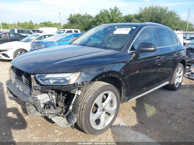 2021 Audi Q5 Premium Plus 45 Tfsi Quattro S Tronic მანქანა იყიდება აუქციონზე, vin: WA1BAAFY6M2079347, აუქციონის ნომერი: 46049898