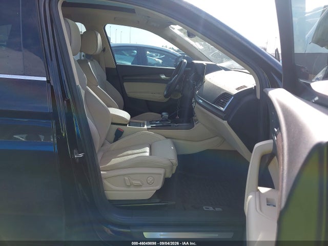 2021 Audi Q5 Premium Plus 45 Tfsi Quattro S Tronic მანქანა იყიდება აუქციონზე, vin: WA1BAAFY6M2079347, აუქციონის ნომერი: 46049898