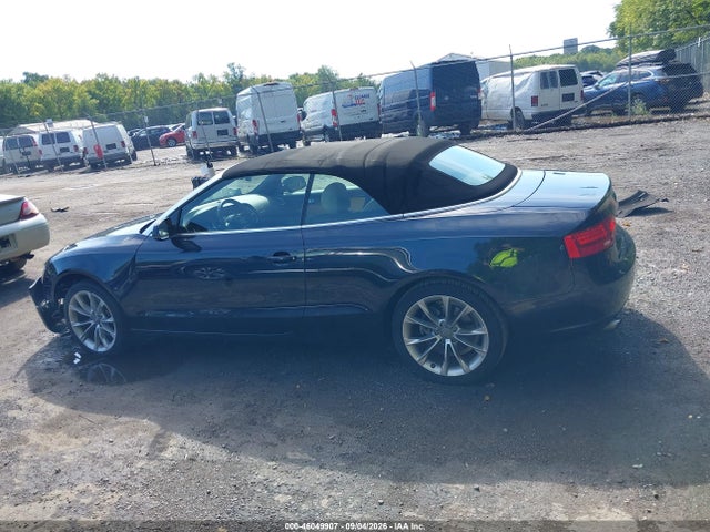 2013 Audi A5 2.0t Premium მანქანა იყიდება აუქციონზე, vin: WAUJFAFH3DN015992, აუქციონის ნომერი: 46049907
