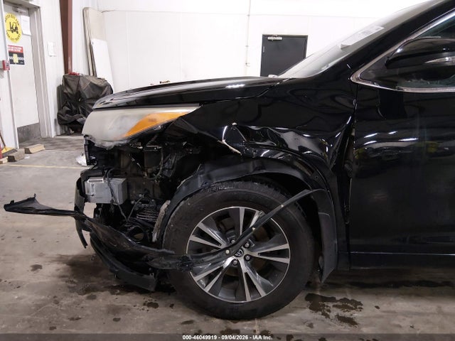 46049919 :رقم المزاد ، 5TDJKRFHXGS297074 vin ، 2016 Toyota Highlander Xle V6 مزاد بيع