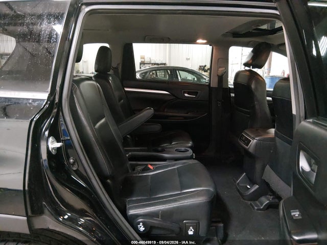 46049919 :رقم المزاد ، 5TDJKRFHXGS297074 vin ، 2016 Toyota Highlander Xle V6 مزاد بيع
