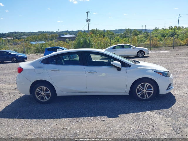 2017 Chevrolet Cruze Lt Auto მანქანა იყიდება აუქციონზე, vin: 1G1BE5SM5H7216798, აუქციონის ნომერი: 46049946