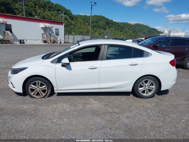 2017 Chevrolet Cruze Lt Auto მანქანა იყიდება აუქციონზე, vin: 1G1BE5SM5H7216798, აუქციონის ნომერი: 46049946