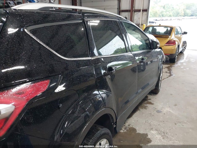 Продаж на аукціоні авто 2017 Ford Escape Titanium, vin: 1FMCU9J93HUD05785, номер лоту: 46049969
