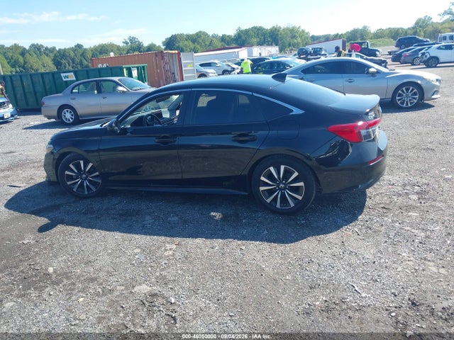 Продажа на аукционе авто 2022 Honda Civic Ex, vin: JHMFE1F75NX009313, номер лота: 46050000