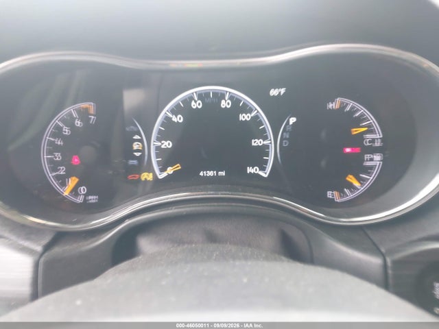 46050011 :رقم المزاد ، 1C4RJEAGXMC861851 vin ، 2021 Jeep Grand Cherokee Laredo X 4x2 مزاد بيع