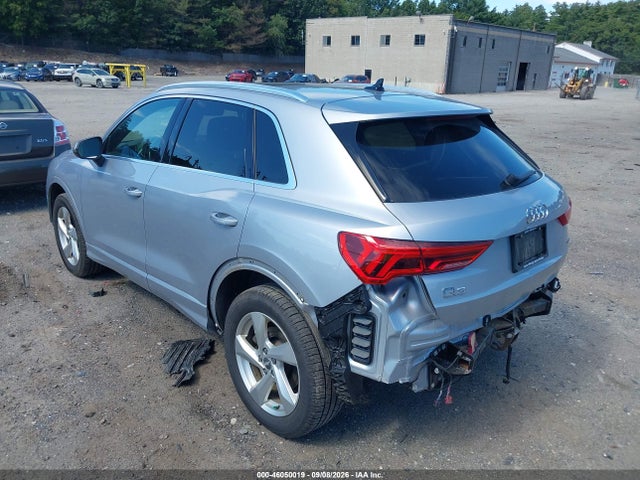 Продажа на аукционе авто 2020 Audi Q3 Premium Plus 45 Tfsi Quattro Tiptronic, vin: WA1BECF3XL1058509, номер лота: 46050019
