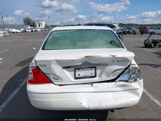 46050057 :رقم المزاد ، 4T1BF28B82U250067 vin ، 2002 Toyota Avalon Xls مزاد بيع