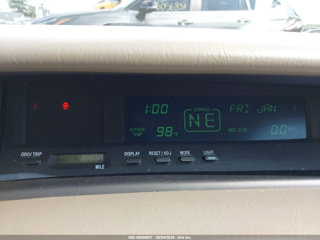 46050057 :رقم المزاد ، 4T1BF28B82U250067 vin ، 2002 Toyota Avalon Xls مزاد بيع