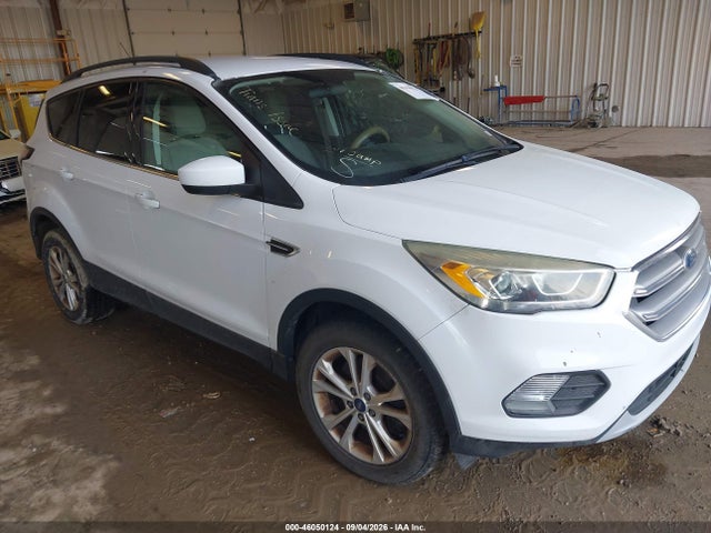 46050124 :رقم المزاد ، 1FMCU9GDXHUB61759 vin ، 2017 Ford Escape Se مزاد بيع
