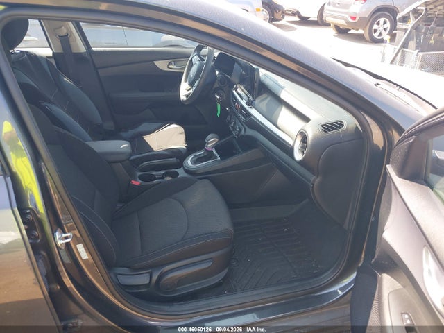 Продажа на аукционе авто 2024 Kia Forte Lxs, vin: 3KPF24AD9RE819400, номер лота: 46050126