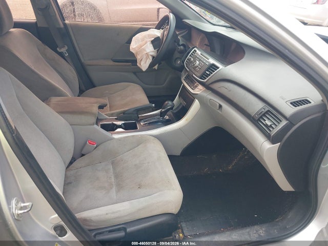 Продажа на аукционе авто 2013 Honda Accord Lx, vin: 1HGCR2F39DA208234, номер лота: 46050128
