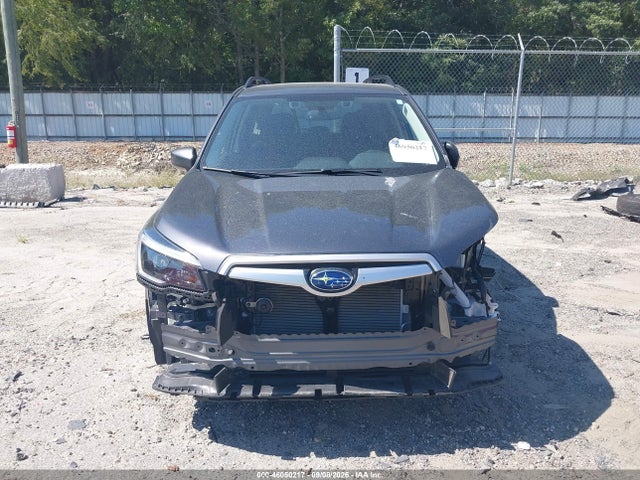 2021 Subaru Forester Premium მანქანა იყიდება აუქციონზე, vin: JF2SKAJC6MH493516, აუქციონის ნომერი: 46050217