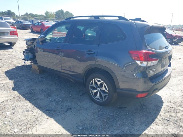 2021 Subaru Forester Premium მანქანა იყიდება აუქციონზე, vin: JF2SKAJC6MH493516, აუქციონის ნომერი: 46050217