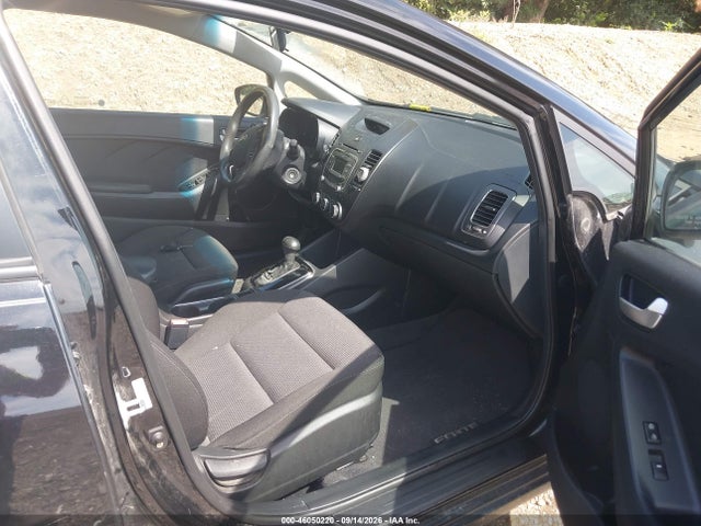 Aukcja sprzedaży 2017 Kia Forte Lx, vin: 3KPFK4A7XHE104697, numer aukcji: 46050220