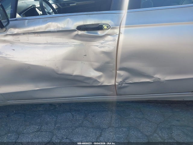 46050221 :رقم المزاد ، 3FA6P0H97FR157113 vin ، 2015 Ford Fusion Se مزاد بيع