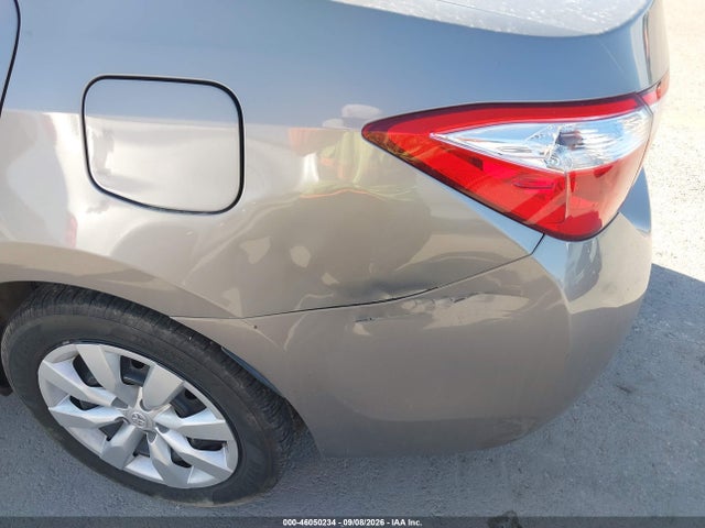 2015 Toyota Corolla Le მანქანა იყიდება აუქციონზე, vin: 2T1BURHE3FC305315, აუქციონის ნომერი: 46050234