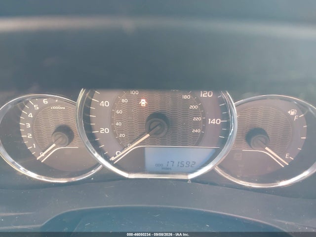 2015 Toyota Corolla Le მანქანა იყიდება აუქციონზე, vin: 2T1BURHE3FC305315, აუქციონის ნომერი: 46050234