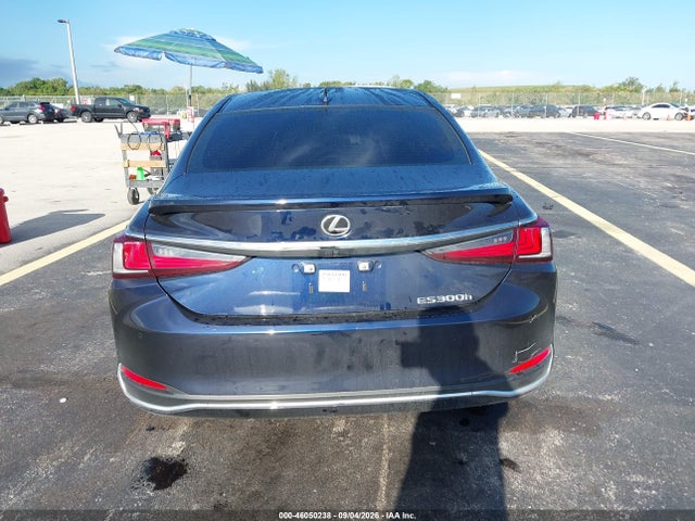 46050238 :رقم المزاد ، 58ADA1C1XSU072669 vin ، 2025 Lexus Es 300h مزاد بيع