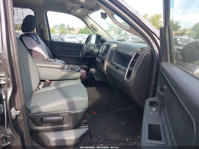 RAM 1500 Express 4x4 6'4 Box 2018 1C6RR7FG0JS198344 Image 5