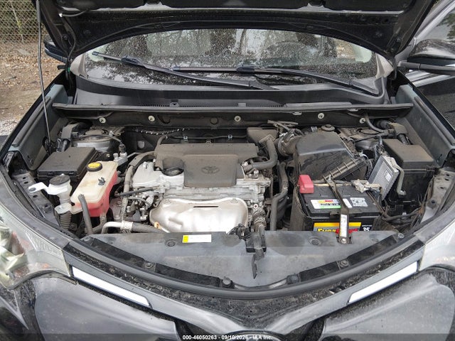 46050263 :رقم المزاد ، 2T3WFREV3JW432872 vin ، 2018 Toyota Rav4 Xle مزاد بيع