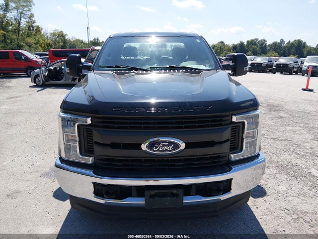 46050264 :رقم المزاد ، 1FT8X3B64KEE93012 vin ، 2019 Ford F-350 Xl مزاد بيع