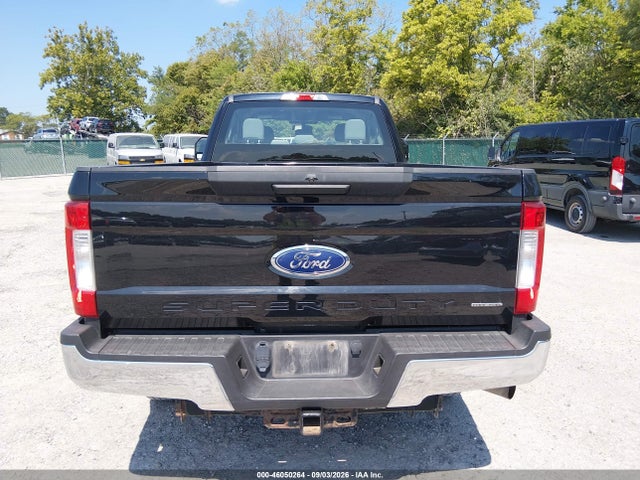 46050264 :رقم المزاد ، 1FT8X3B64KEE93012 vin ، 2019 Ford F-350 Xl مزاد بيع