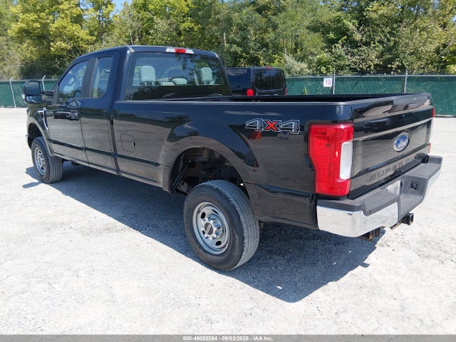46050264 :رقم المزاد ، 1FT8X3B64KEE93012 vin ، 2019 Ford F-350 Xl مزاد بيع