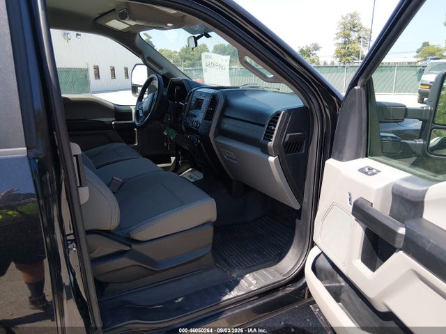46050264 :رقم المزاد ، 1FT8X3B64KEE93012 vin ، 2019 Ford F-350 Xl مزاد بيع