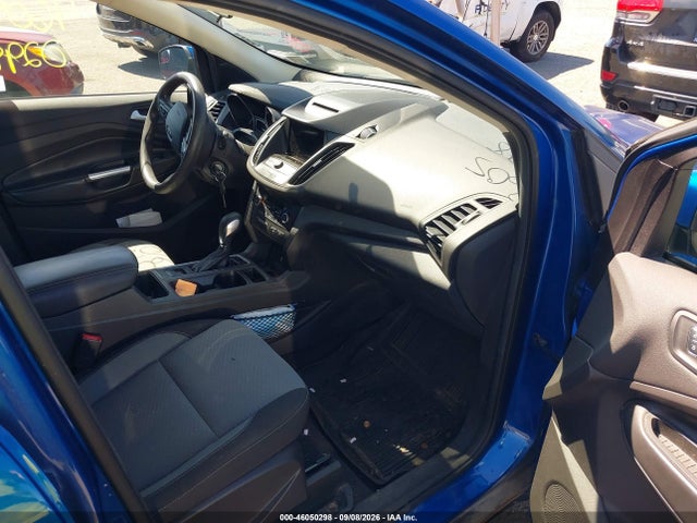 Продажа на аукционе авто 2018 Ford Escape Se, vin: 1FMCU0GDXJUD01049, номер лота: 46050298