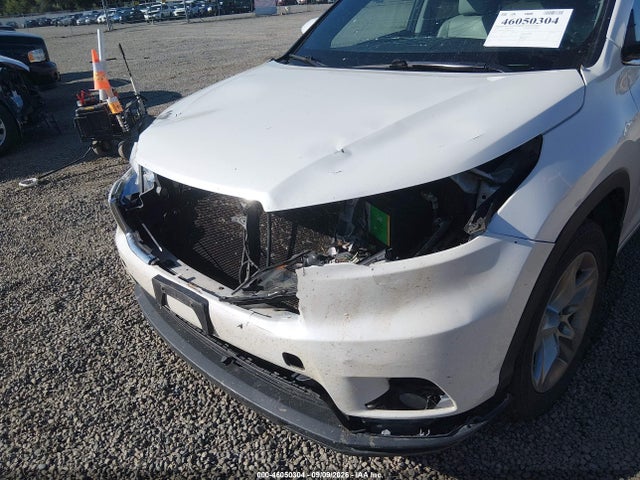 Продаж на аукціоні авто 2016 Toyota Highlander Limited Platinum V6, vin: 5TDDKRFH5GS253481, номер лоту: 46050304