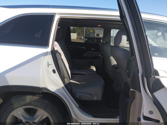 Продаж на аукціоні авто 2016 Toyota Highlander Limited Platinum V6, vin: 5TDDKRFH5GS253481, номер лоту: 46050304