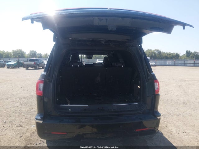 46050320 :رقم المزاد ، 5LMJJ2LT6JEL09648 vin ، 2018 Lincoln Navigator Reserve مزاد بيع