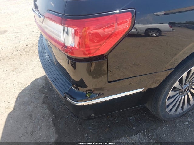 46050320 :رقم المزاد ، 5LMJJ2LT6JEL09648 vin ، 2018 Lincoln Navigator Reserve مزاد بيع