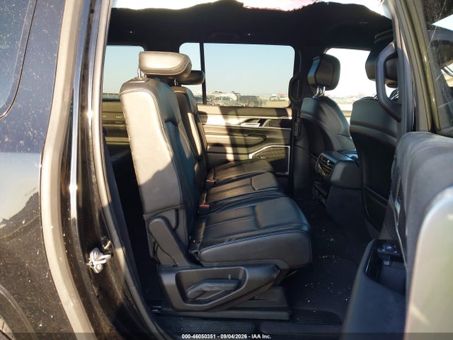 2025 Jeep Wagoneer L Series Ii 4x4 მანქანა იყიდება აუქციონზე, vin: 1C4SJSBP2SS530828, აუქციონის ნომერი: 46050351