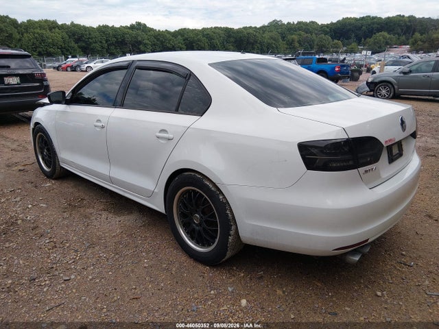 Продаж на аукціоні авто 2014 Volkswagen Jetta 2.0l S, vin: 3VW2K7AJ5EM313114, номер лоту: 46050352