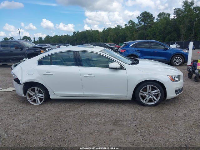 2015 Volvo S60 T5 Premier მანქანა იყიდება აუქციონზე, vin: YV126MFK4F1348436, აუქციონის ნომერი: 46050363