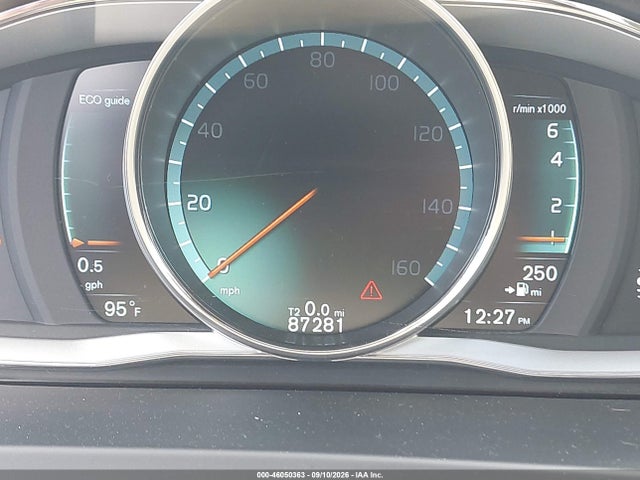 2015 Volvo S60 T5 Premier მანქანა იყიდება აუქციონზე, vin: YV126MFK4F1348436, აუქციონის ნომერი: 46050363
