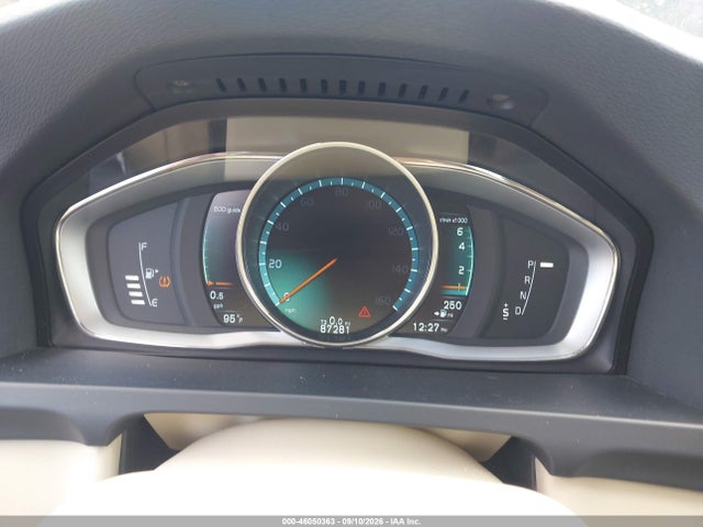 2015 Volvo S60 T5 Premier მანქანა იყიდება აუქციონზე, vin: YV126MFK4F1348436, აუქციონის ნომერი: 46050363