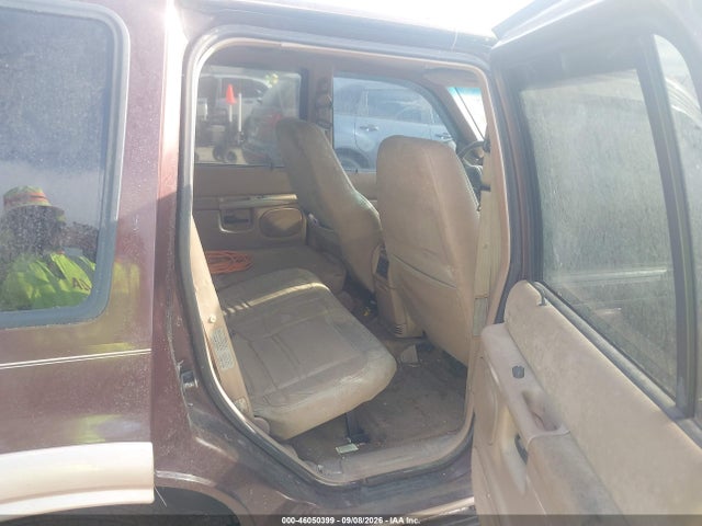 46050399 :رقم المزاد ، 1FMZU32E6XUA39700 vin ، 1999 Ford Explorer Eddie Bauer/limited Edition/xlt مزاد بيع