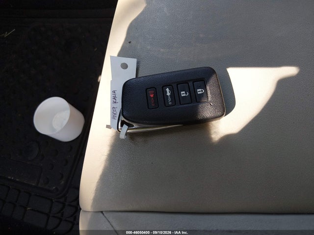 46050400 :رقم المزاد ، JTHBW1GG1D2022422 vin ، 2013 Lexus Es 300h مزاد بيع