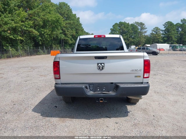 46050428 :رقم المزاد ، 1C6RR7FG4GS362395 vin ، 2016 Ram 1500 Tradesman مزاد بيع