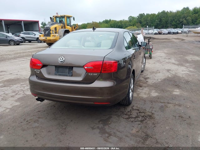 2013 Volkswagen Jetta 2.5l Se მანქანა იყიდება აუქციონზე, vin: 3VWDP7AJ1DM422601, აუქციონის ნომერი: 46050431