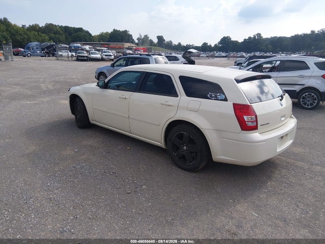 Auction sale of the 2005 Dodge Magnum Se, vin: 2D4FV48T25H510714, lot number: 46050440
