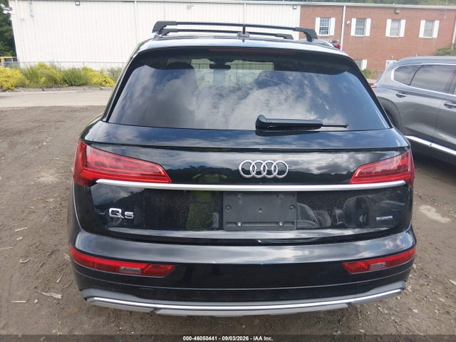 46050441 :رقم المزاد ، WA1AAAFY8M2039816 vin ، 2021 Audi Q5 Premium 45 Tfsi Quattro S Tronic مزاد بيع