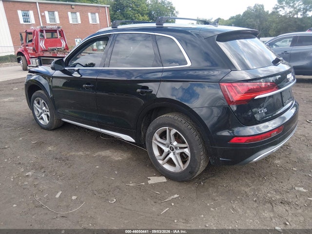 46050441 :رقم المزاد ، WA1AAAFY8M2039816 vin ، 2021 Audi Q5 Premium 45 Tfsi Quattro S Tronic مزاد بيع