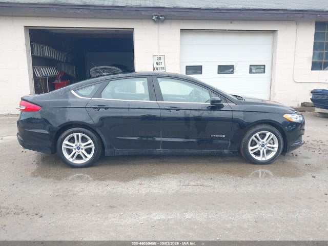 46050458 :رقم المزاد ، 3FA6P0UU2JR254478 vin ، 2018 Ford Fusion Hybrid S مزاد بيع
