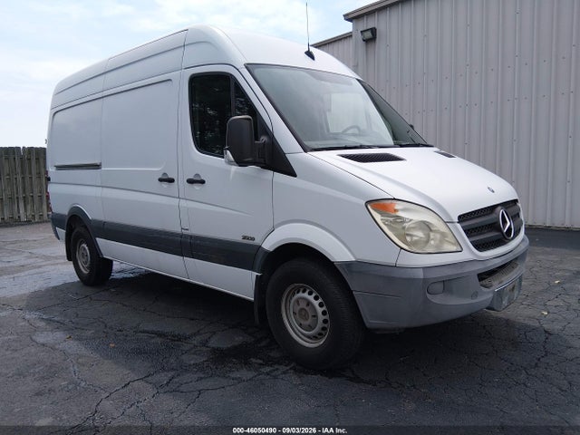 Продаж на аукціоні авто 2010 Mercedes-benz Sprinter Van 2500, vin: WD3PE7CC3A5488423, номер лоту: 46050490