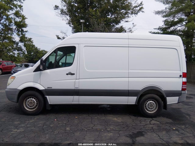 Продаж на аукціоні авто 2010 Mercedes-benz Sprinter Van 2500, vin: WD3PE7CC3A5488423, номер лоту: 46050490