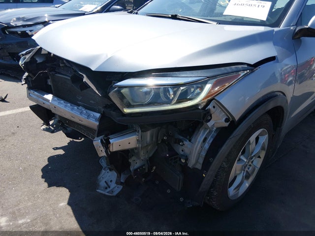 2022 Honda Hr-v 2wd Lx მანქანა იყიდება აუქციონზე, vin: 3CZRU5H36NM702930, აუქციონის ნომერი: 46050519